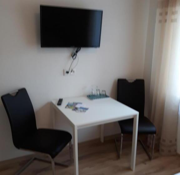 스탠다드 룸 가든 전망, Berunka