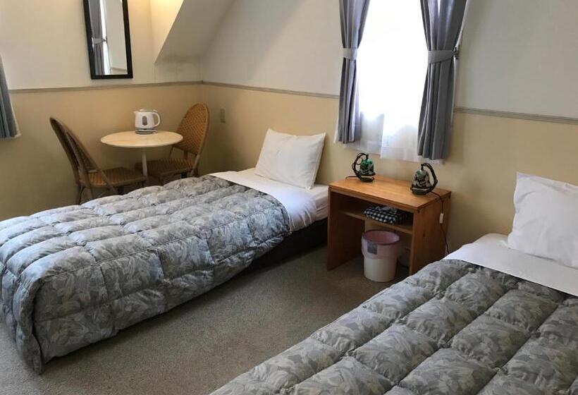 Standard Trippelrum, Petit Hotel Kurumi To Milk