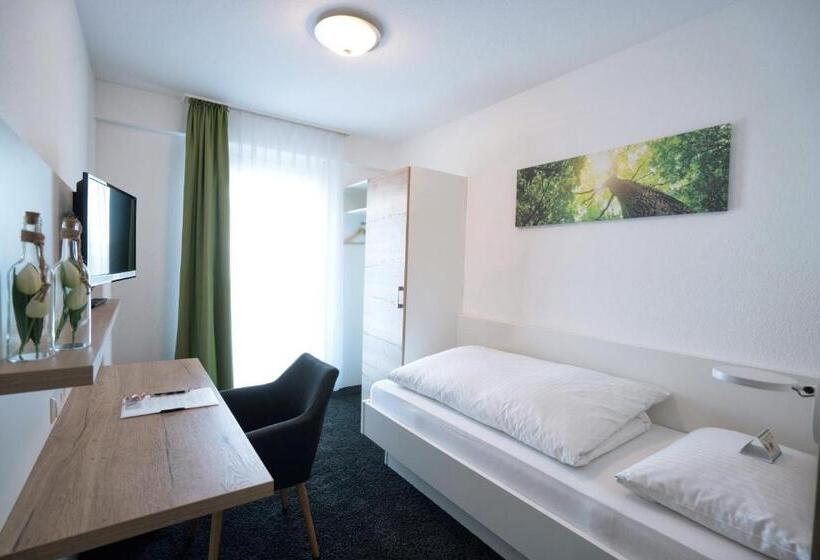 Номер Стандарт Индивидуальный, Zur Sonne