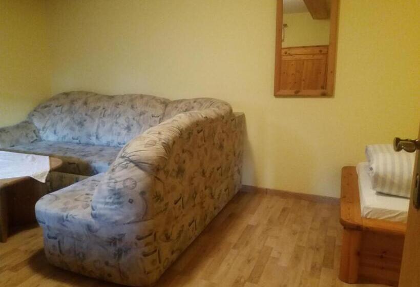 标准单人间, Windmühlenhof