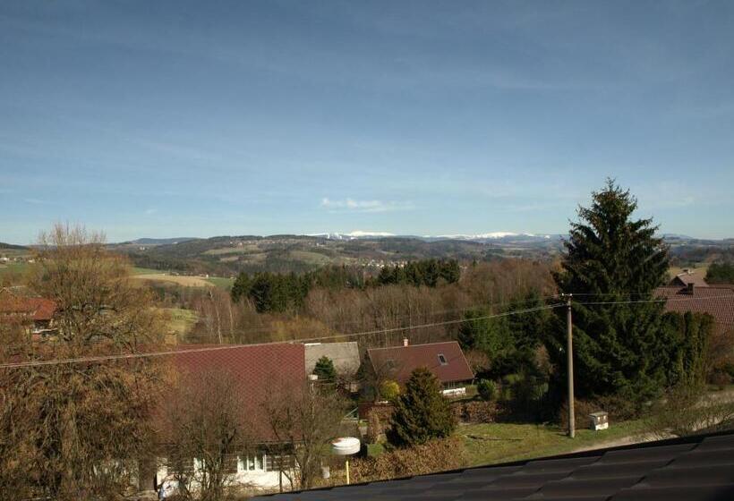 Семейный Номер Совместный Санузел, Hostinec U Rudy