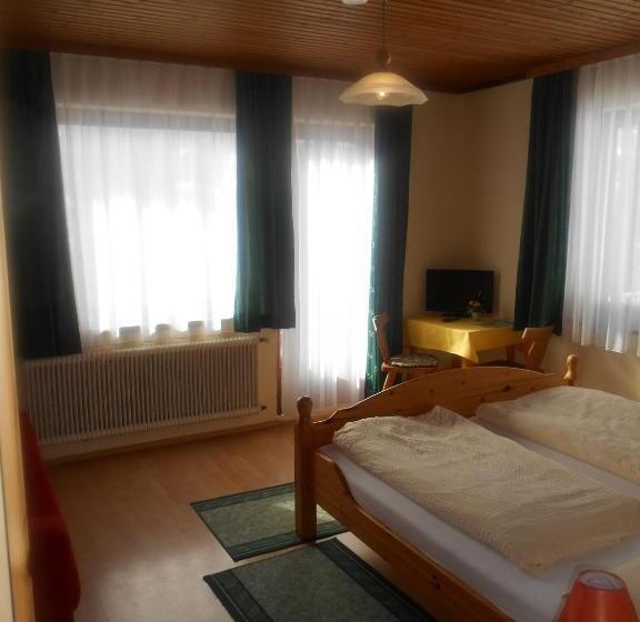 غرفة قياسية ثلاثية, Gasthof Trattner Pension Waldhof