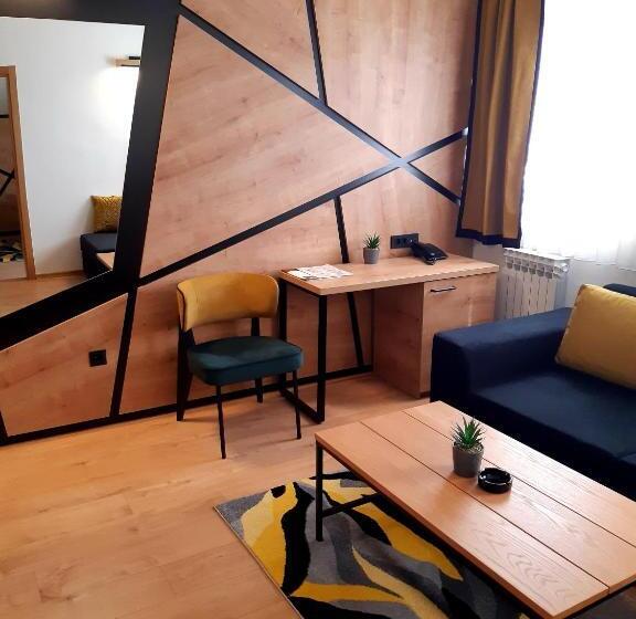 سوییت, Jet Set Pale