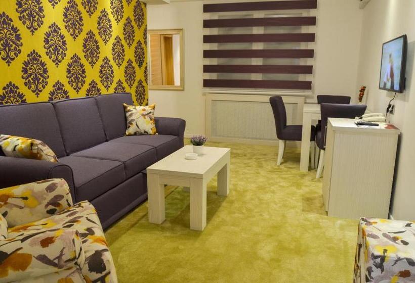 سوییت, Jet Set Pale