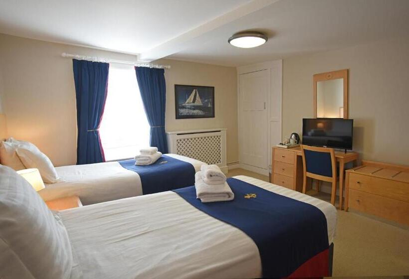 标准间, Royal Southern Yacht Club