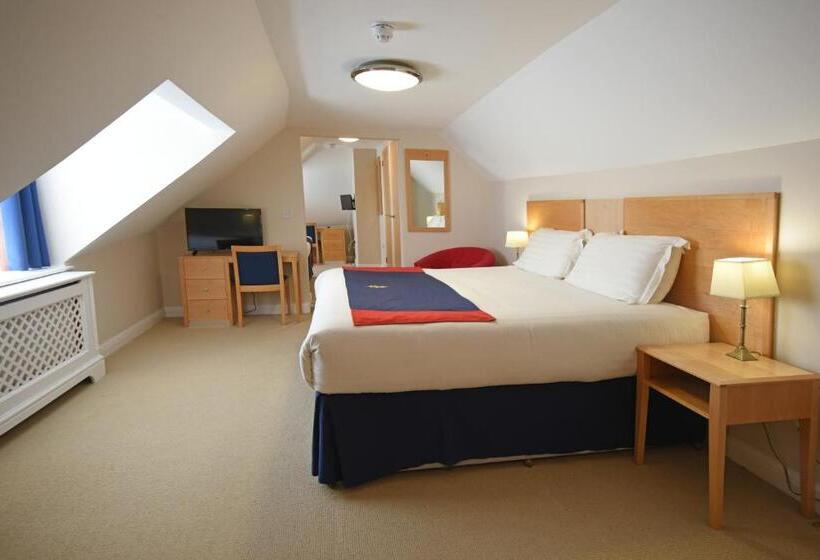 Номер Стандарт Трехместный, Royal Southern Yacht Club