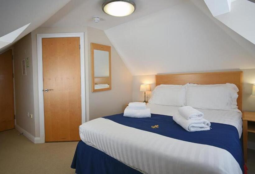 标准间, Royal Southern Yacht Club