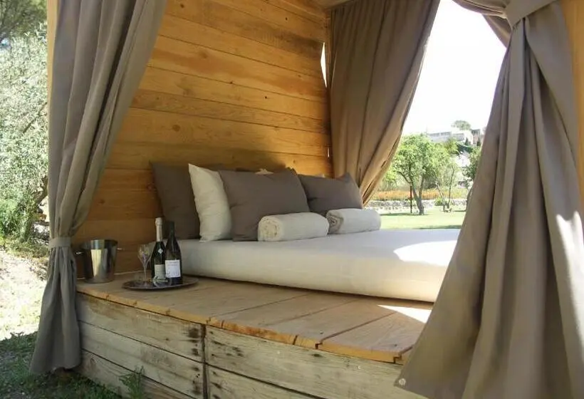 テラス付き1ベッドルームアパートメント, Domaine Saint Martin