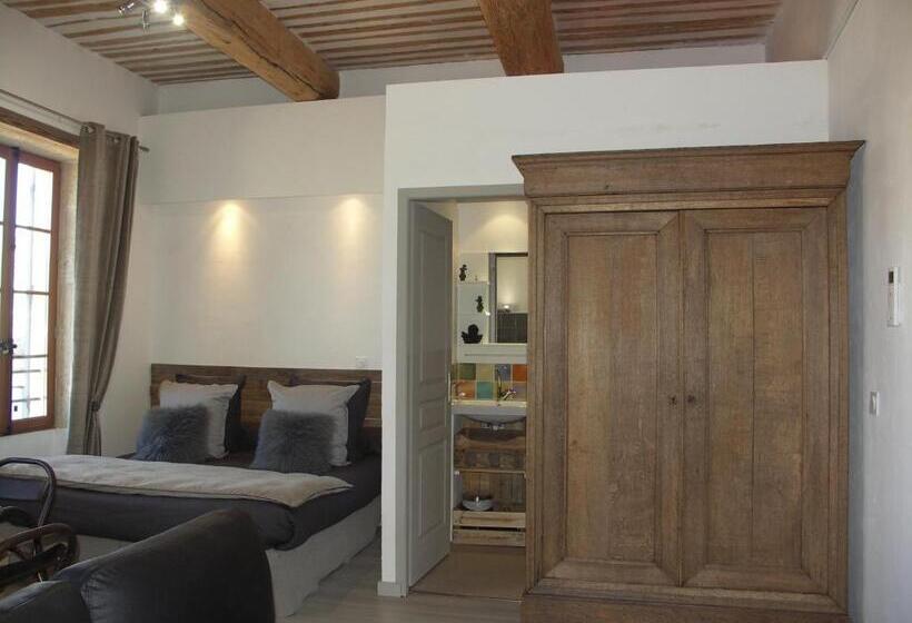 סטודיו נוח, Domaine Saint Martin