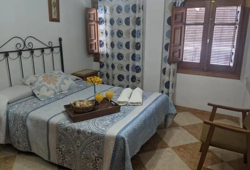 اتاق استاندارد با بالکن, Hostal Moraima