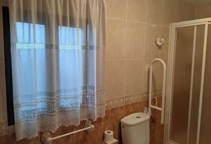 اتاق استاندارد, Hostal Moraima