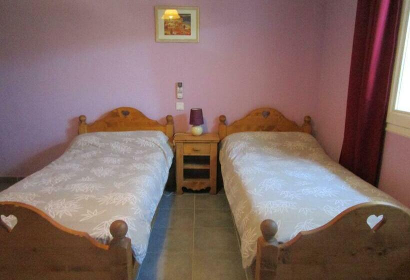 חדר סטנדרט, Lou Quinsou