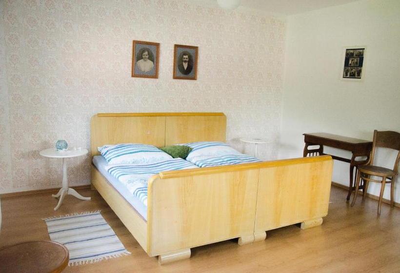 标准间, Penzion Pod Hůrkou