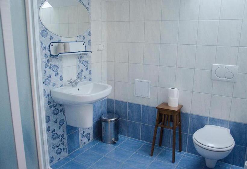 四人标准间, Penzion Pod Hůrkou