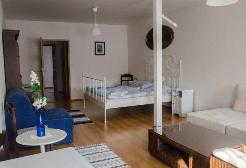 豪华套房, Penzion Pod Hůrkou