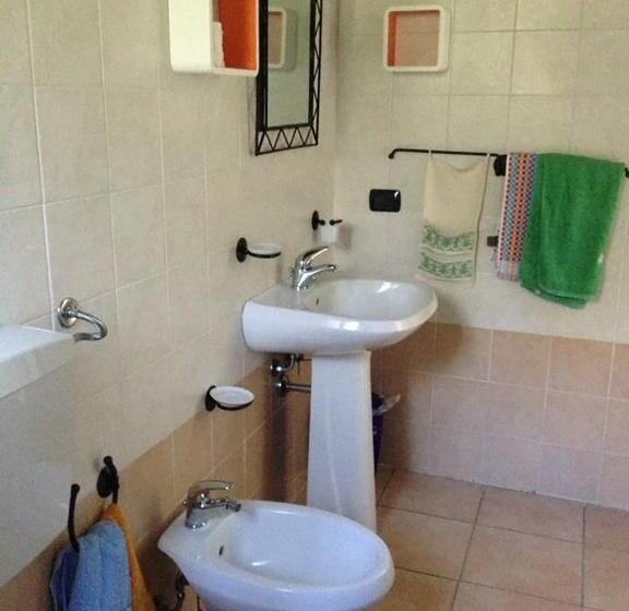 スタンダードルーム, B&b La Tasgia