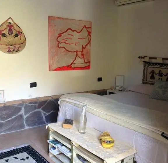 スタンダードルーム, B&b La Tasgia