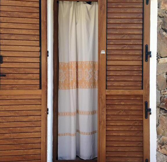 スタンダードルーム, B&b La Tasgia