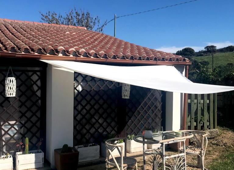 コンフォートトリプルルーム, B&b La Tasgia