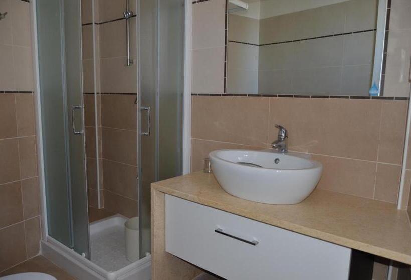 スタンダードルーム, Mirage