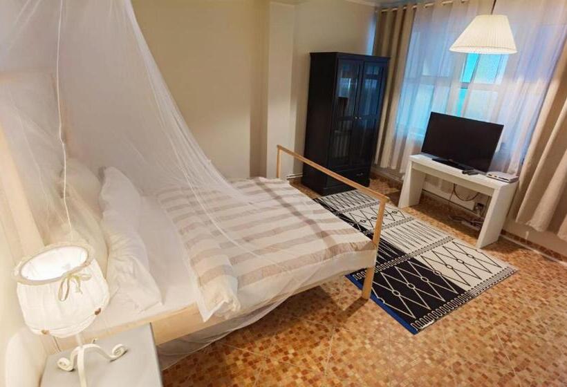 סוויטה, La Salcia Linistita   Murighiol