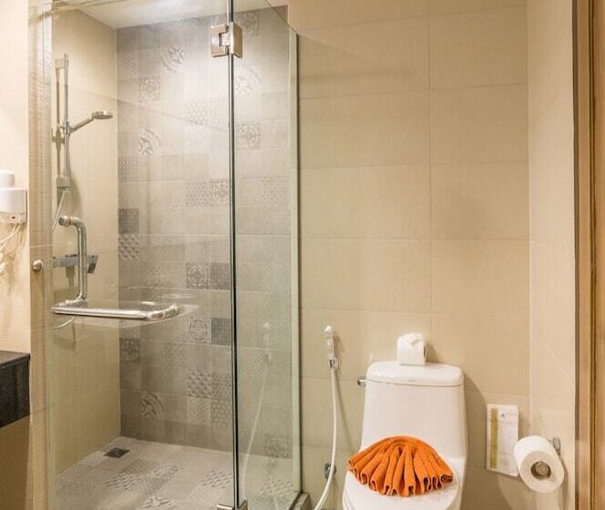 Quarto Deluxe Vista Piscina, Ananta Burin Resort   Sha Extra Plus