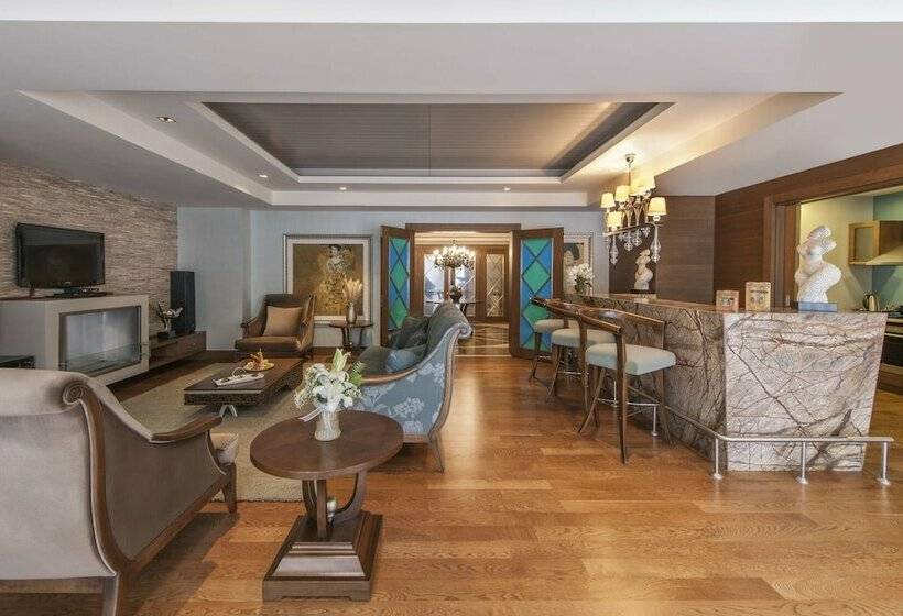 Президентский Люкс, Hilton Dalaman Sarigerme Resort & Spa