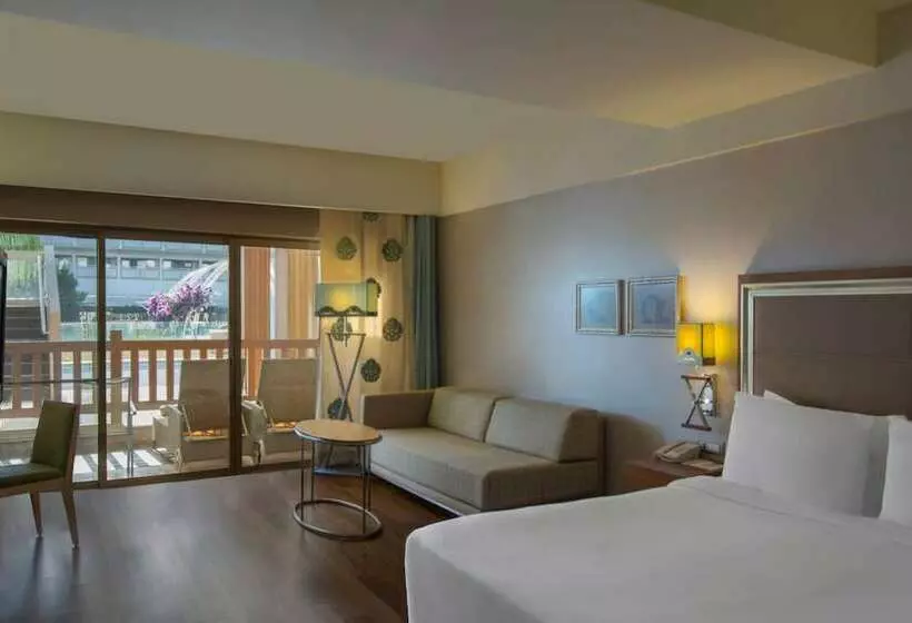 اتاق لوکس, Hilton Dalaman Sarigerme Resort & Spa