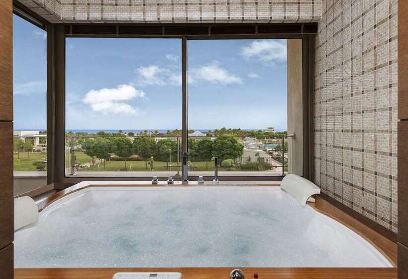 Suite Sea View, Hilton Dalaman Sarigerme Resort & Spa