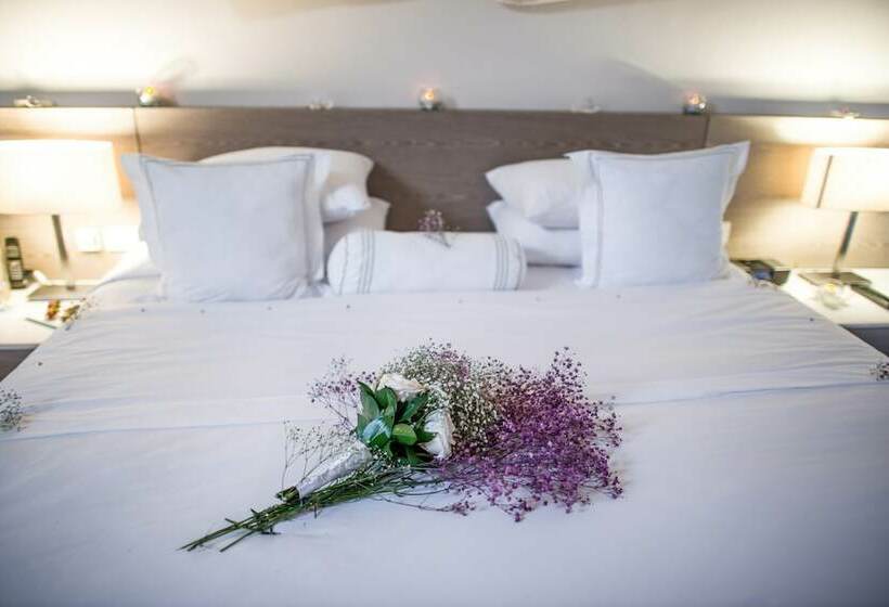 Номер Deluxe Вид на Море, Boutique Bovedas De Santa Clara By Accor