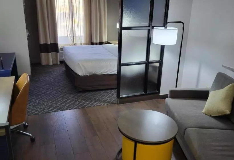 身障者適用スイートルーム, Comfort Suites