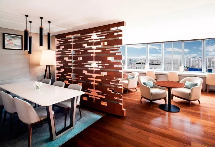 スイート, Courtyard By Marriott Seoul Times Square