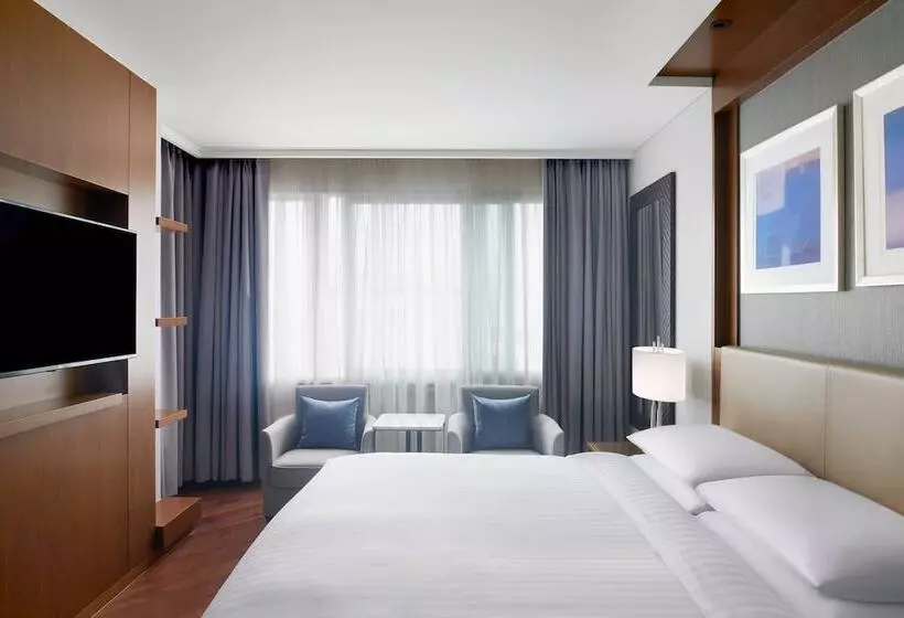 スイート, Courtyard By Marriott Seoul Times Square