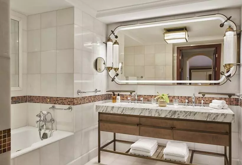 اتاق سوپریور, Four Seasons Hotel Istanbul At Sultanahmet