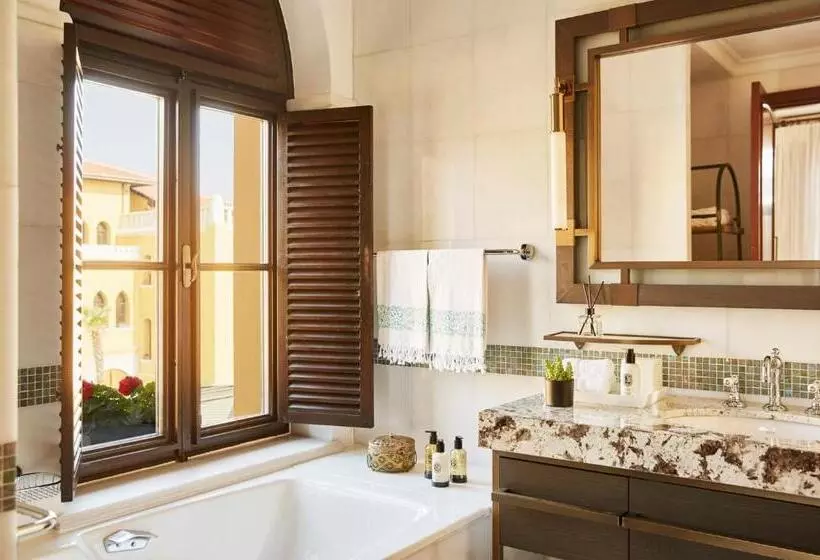 سوئیت اجرایی با تخت کینگ, Four Seasons Hotel Istanbul At Sultanahmet