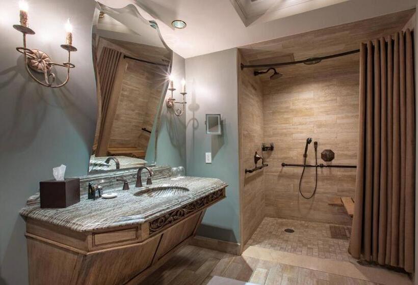 استوديو إدارى, Grand Bohemian Asheville, Autograph Collection