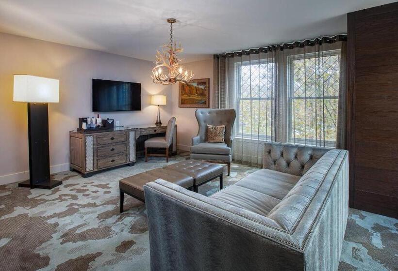 استوديو إدارى, Grand Bohemian Asheville, Autograph Collection