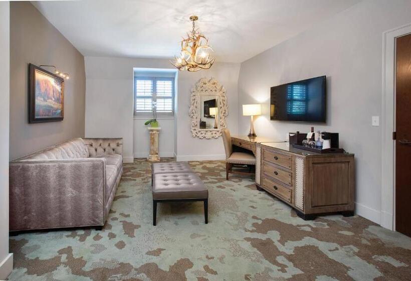 جناح سرير كينج, Grand Bohemian Asheville, Autograph Collection