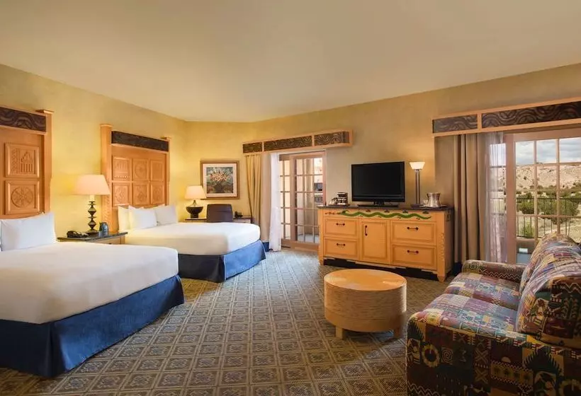 سوییت جونیور, Hilton Santa Fe Buffalo Thunder