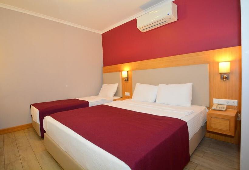 اتاق استاندارد سه نفره, Istankoy