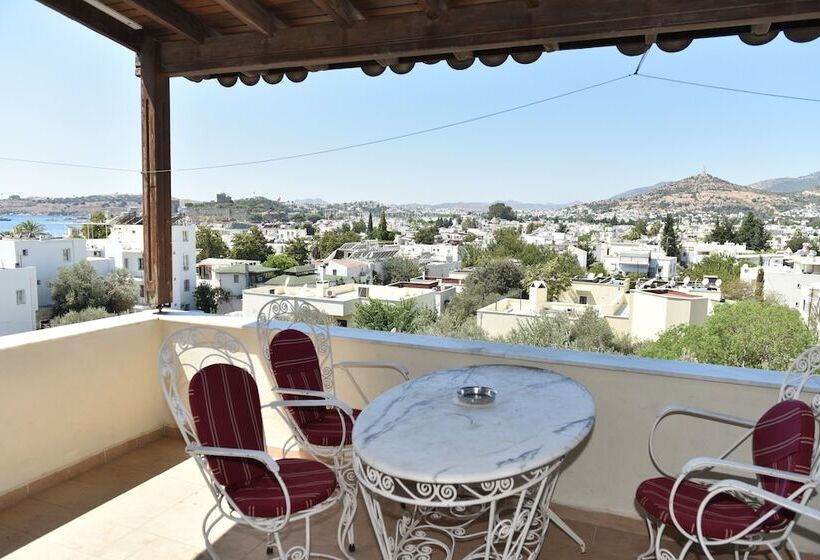 اتاق خانوادگی با چشمانداز دریا, Istankoy