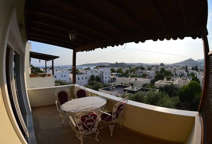 اتاق خانوادگی با چشمانداز دریا, Istankoy