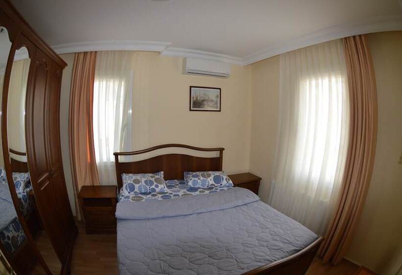 اتاق خانوادگی با چشمانداز دریا, Istankoy