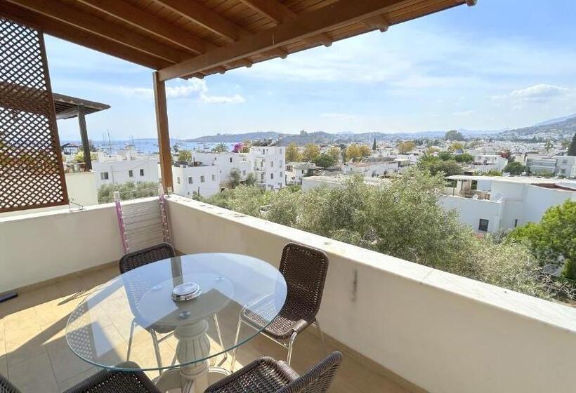 اتاق خانوادگی با چشمانداز دریا, Istankoy