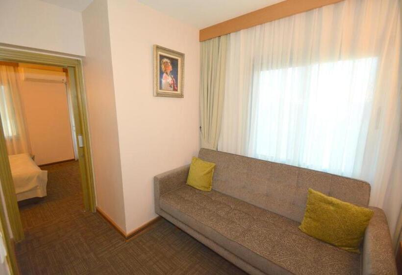 חדר סטנדרט, Istankoy