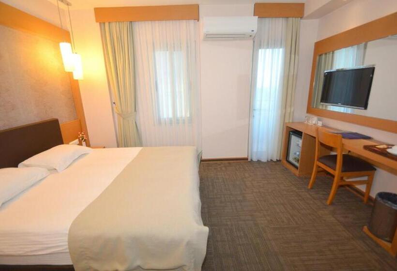 חדר סטנדרט, Istankoy