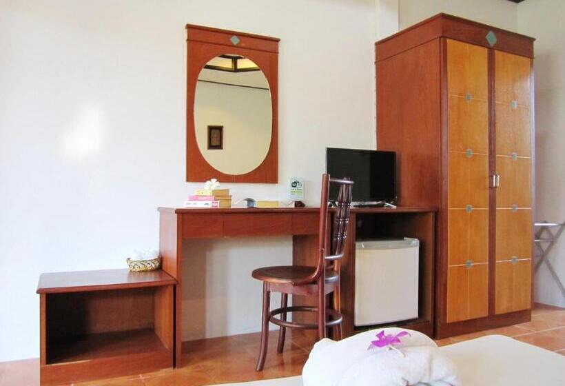 豪华房间, Lanta Il Mare Beach Resort