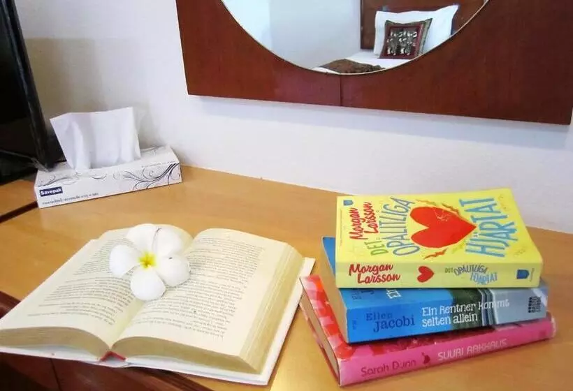 اتاق لوکس, Lanta Il Mare Beach Resort