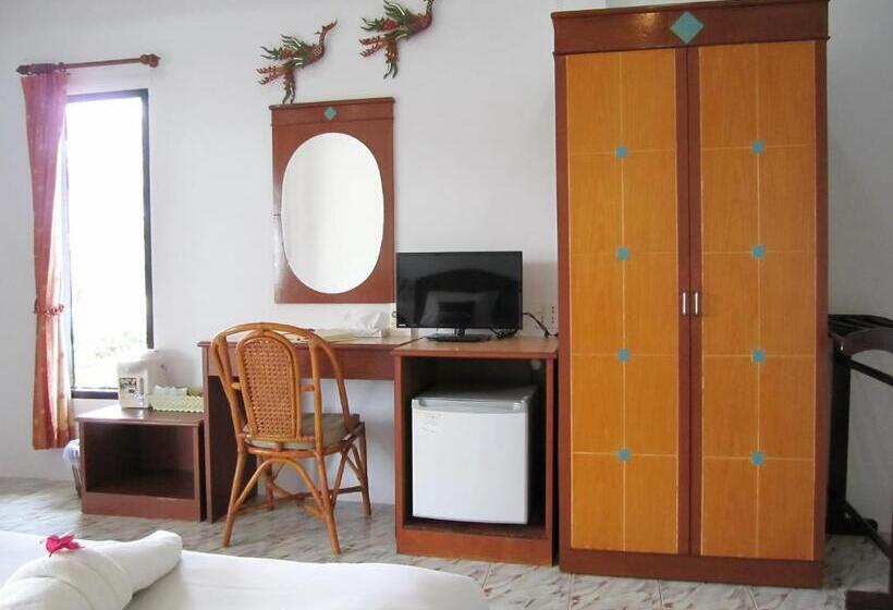 豪华海景房, Lanta Il Mare Beach Resort