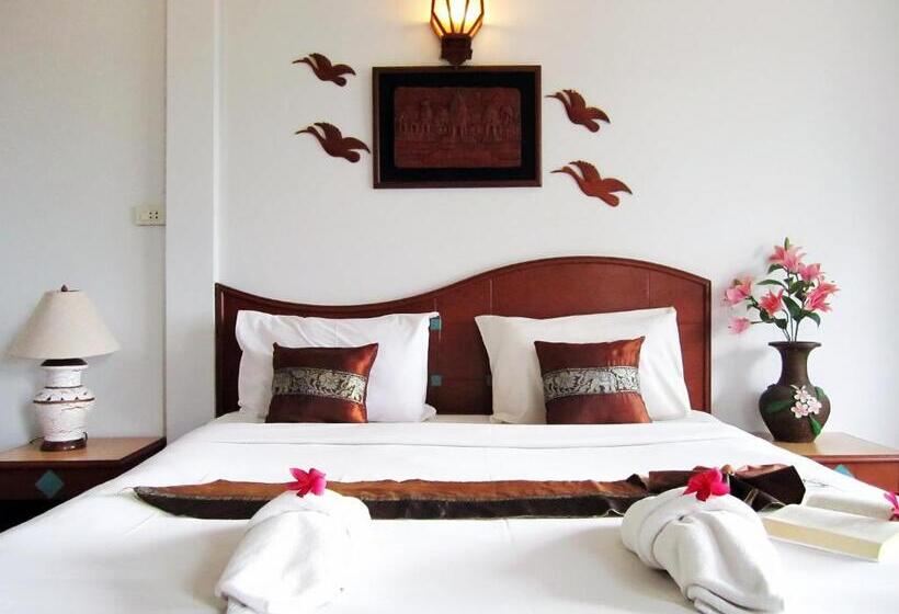 豪华海景房, Lanta Il Mare Beach Resort